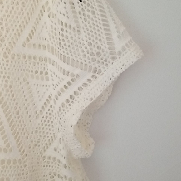 Delia's White Open Weave Crop Top in Size Large - Picture 4 of 10